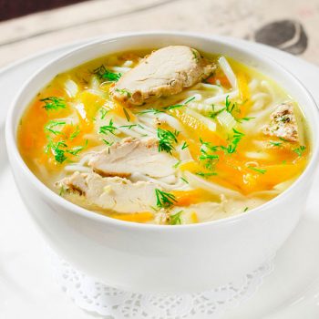 Куриный суп с лапшой в Чайхане Fusion