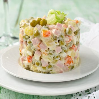 Оливье с курицей в Чахйане Fusion